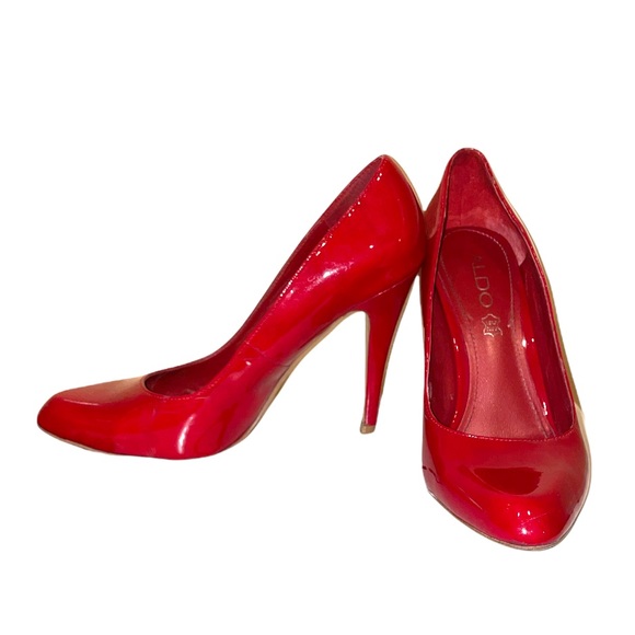 Patent red pumps - size 7
